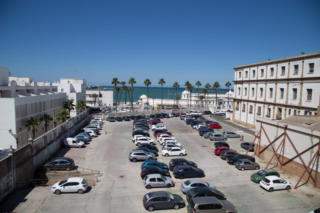 The Traveller'S House Con Vistas A Playa La Caleta Apartamento Cádis Exterior foto